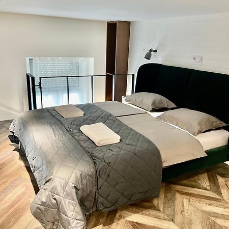 Awesome Loft - King Street Lejlighed Budapest Eksteriør billede