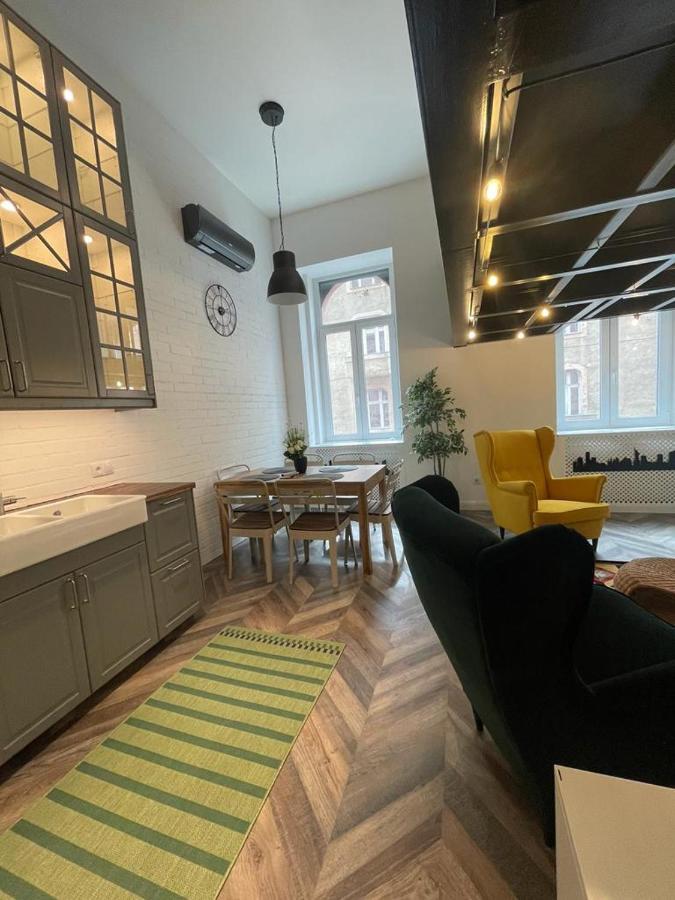 Awesome Loft - King Street Lejlighed Budapest Eksteriør billede