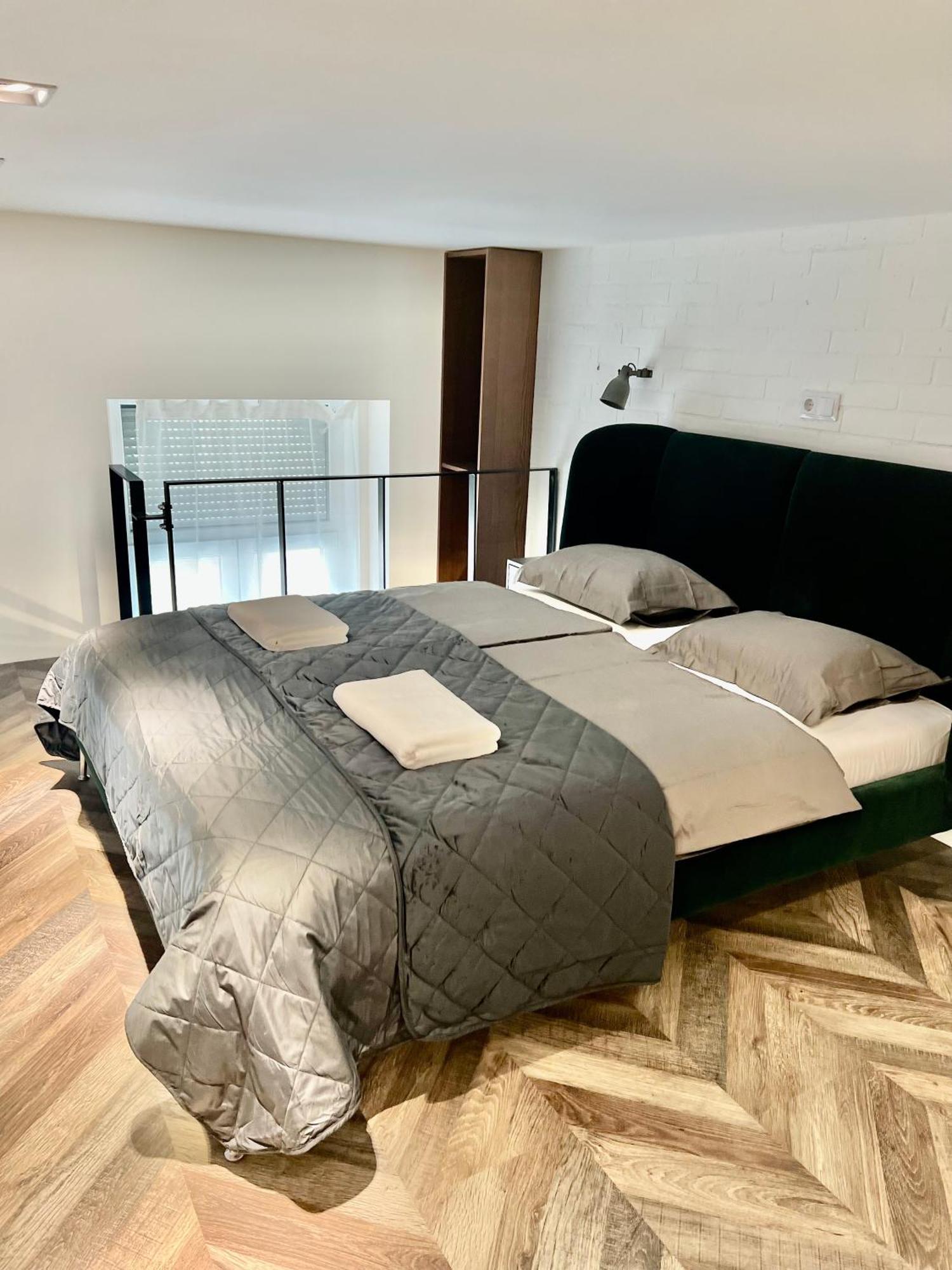 Awesome Loft - King Street Lejlighed Budapest Eksteriør billede
